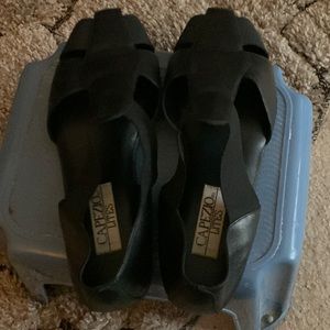 Capezio Lites fisherman sandals in black, size 10W